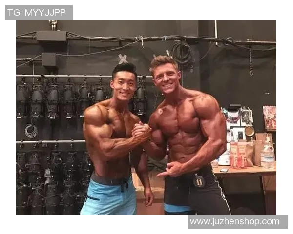 男足球明星展现完美肌肉身材的魅力瞬间与健身秘籍分享